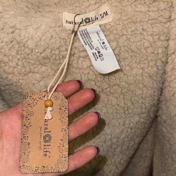 natural life comfy sherpa vest!!! - Picture 9 of 9